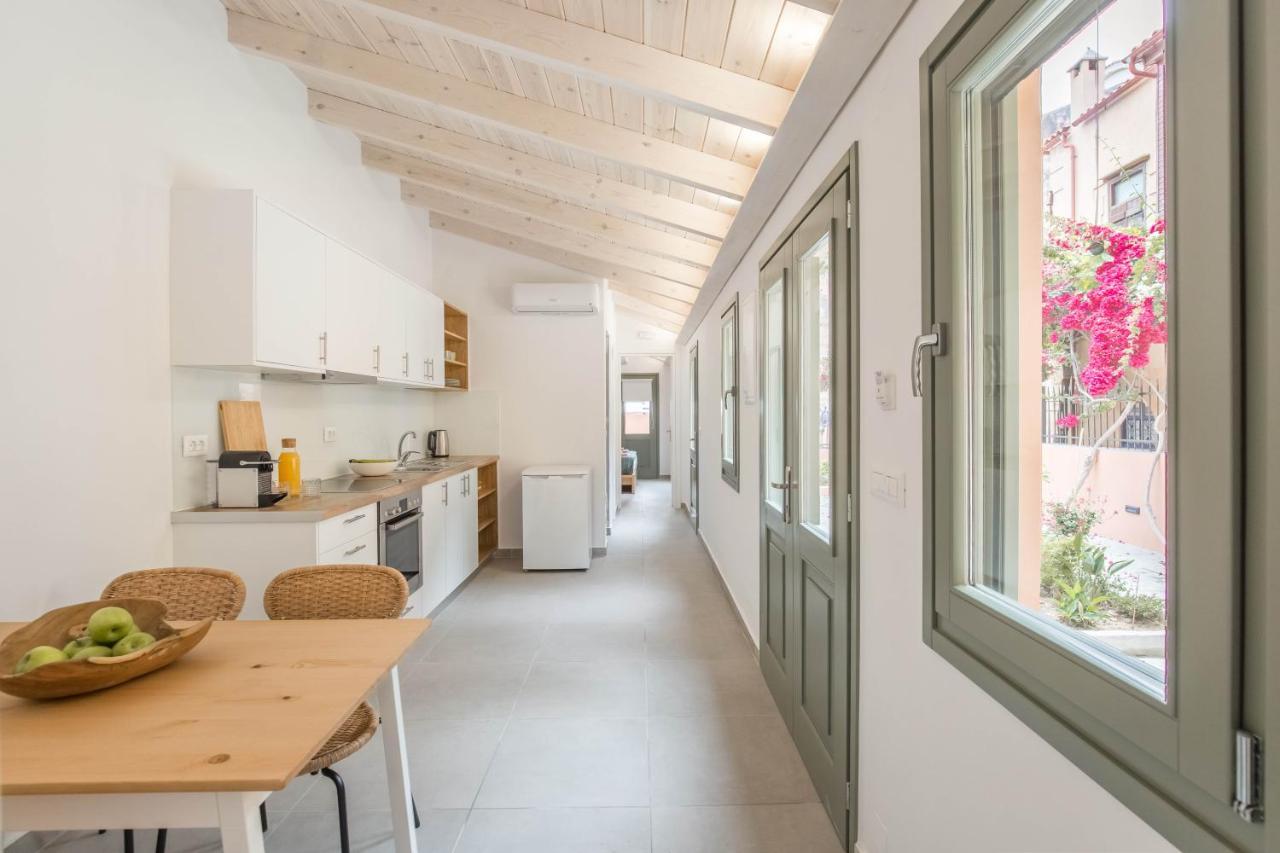 Lindas Convent Garden Home 2 Chania  ภายนอก รูปภาพ