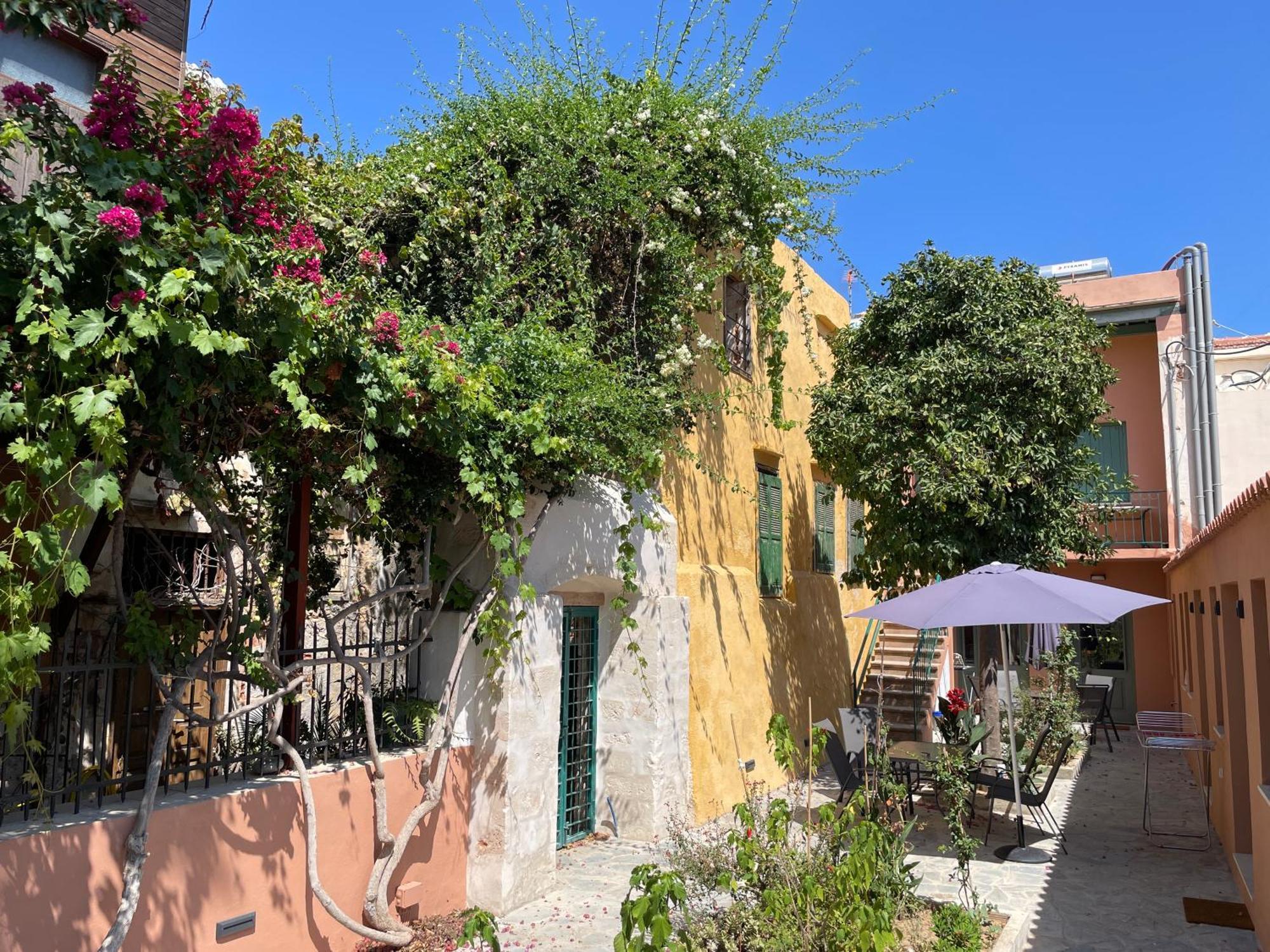 Lindas Convent Garden Home 2 Chania  ภายนอก รูปภาพ