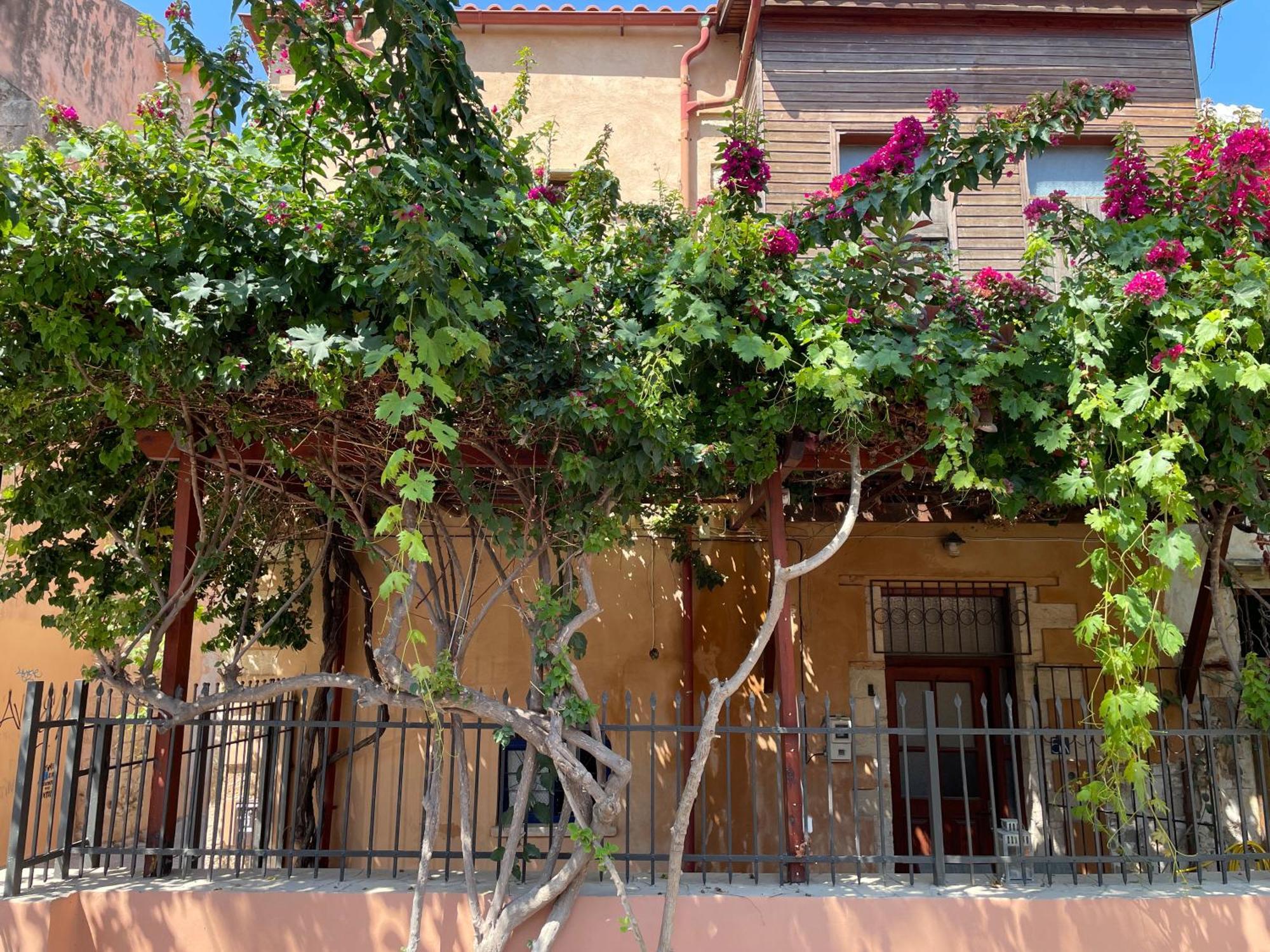 Lindas Convent Garden Home 2 Chania  ภายนอก รูปภาพ