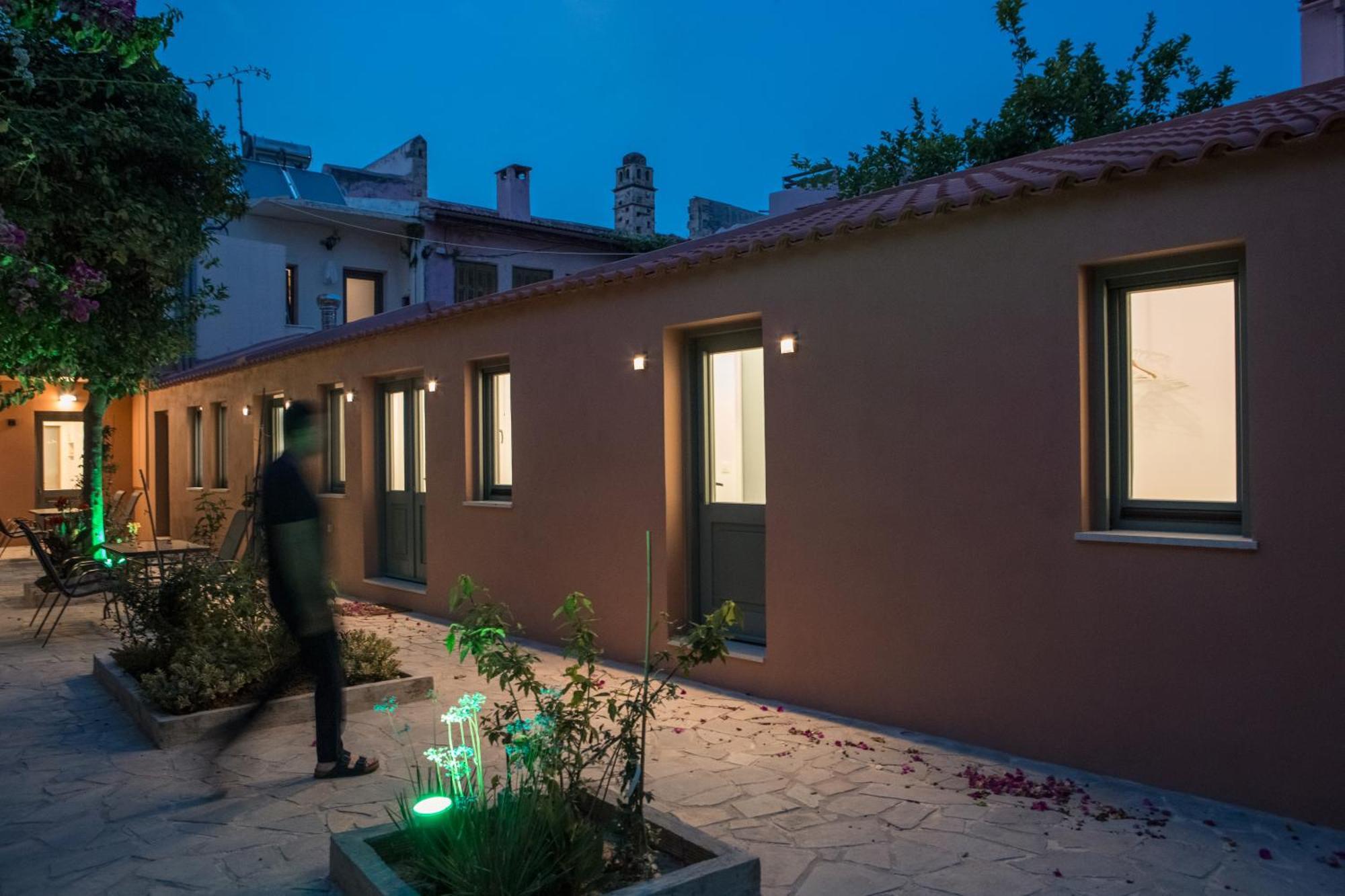 Lindas Convent Garden Home 2 Chania  ภายนอก รูปภาพ